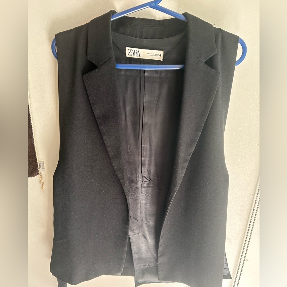 Zara Black Vest blazer